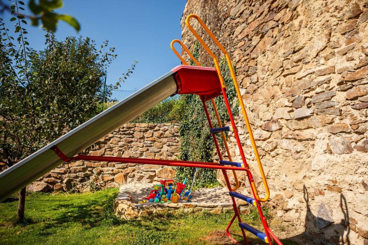Protivín Chalupa Tesinov מראה חיצוני תמונה